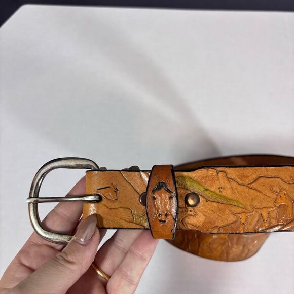 Al Stohlman Western Belt Belt Factory Tooled Leather Horse, Cow Western Belt Signed  main image 3